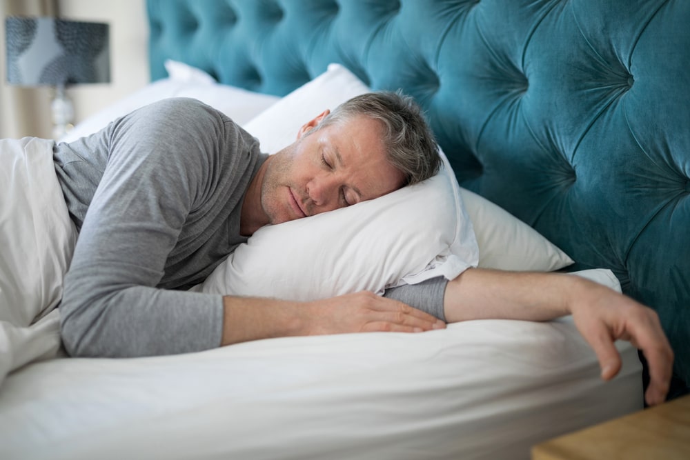 How to Sleep with SI Joint Pain - AICA Atlanta